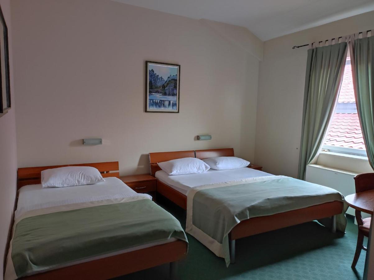 Hotel Bacchus Livno Exterior photo
